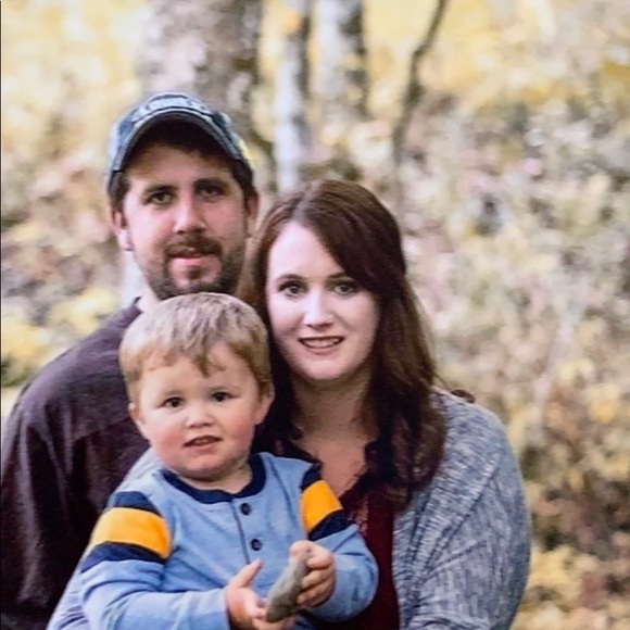 Meet your Posher, Jessica - Picture 1 of 1